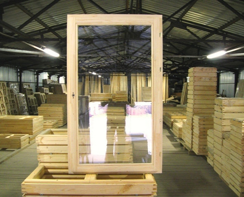 Деревянное окно со стеклопакетом ОДСПц 15-09 1470x870 мм