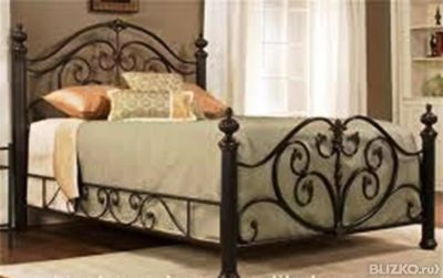 Кованная кровать в интерьере спальни (30)