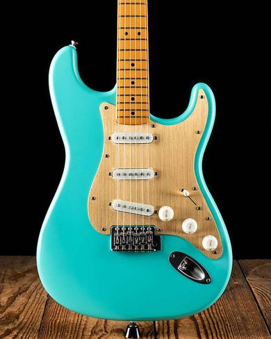Гитара Squier Vintage Edition 40th Anniversary Stratocaster, сатиновый морской зелёный