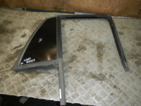 Стекло двери задней правой (форточка), Chevrolet (Шевроле)-TRAILBLAZER (01-09)