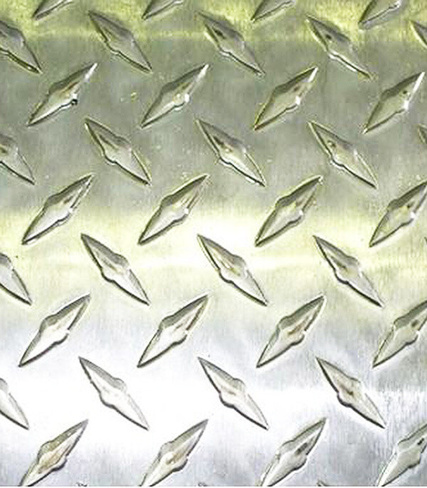 Лист алюминиевый Бриллиант 1,5х600х1200 мм рифленый