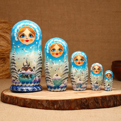 Матрёшка 'Зима', голубая, 5 кукольная, люкс